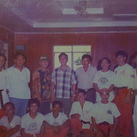 Master Cris (third from right) with members of Sikaran club in Bulacan.